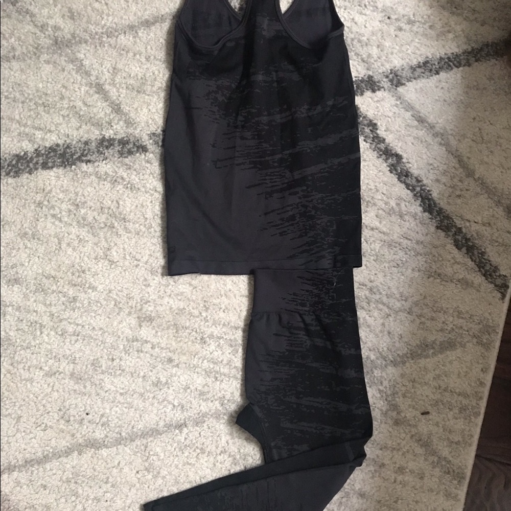 Fabletics matching leggings and tank